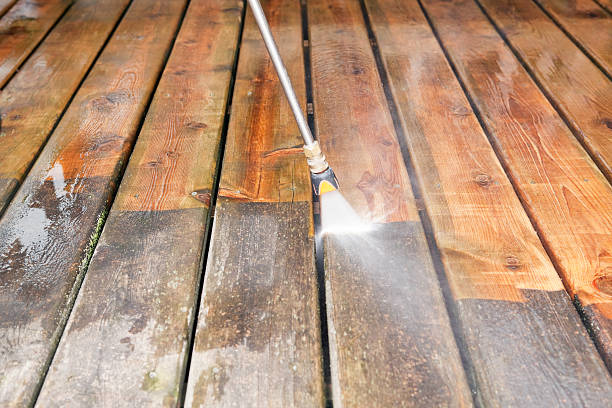 Best Deck Cleaning Services  in Lonville, GA